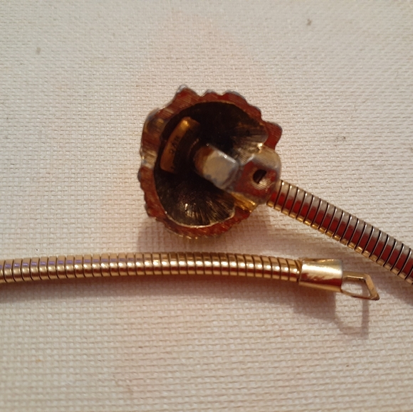 Vintage Gold NYC accessory craft - Picture 3 of 5